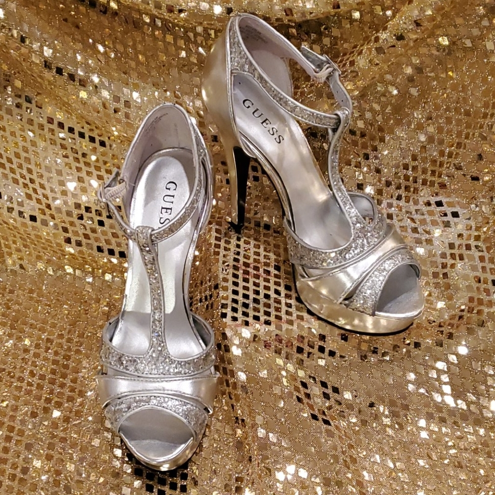 Guess Heels 👠